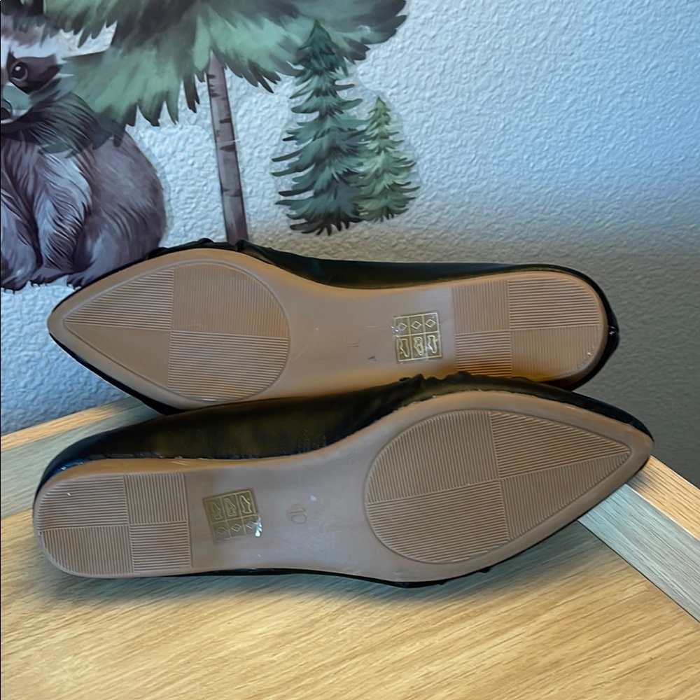 ModCloth Black Flats - Picture 3 of 4